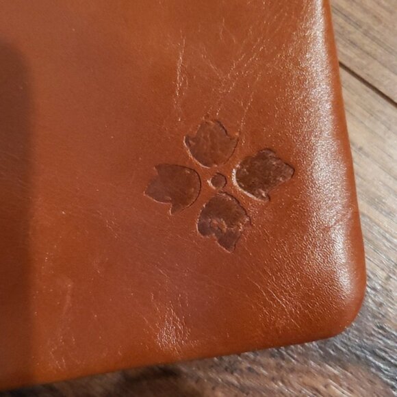 Patricia Nash Leather Wristlet / Clutch - Picture 3 of 9